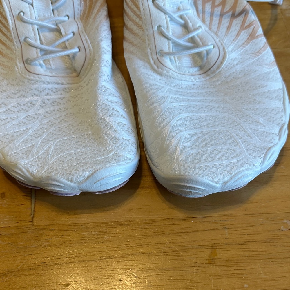 HF Women's White Athletic Shoes - Picture 3 of 4